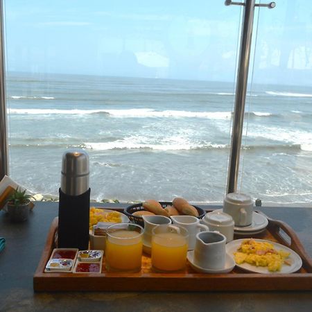 Los Esteros Hostal Huanchaco Exteriör bild