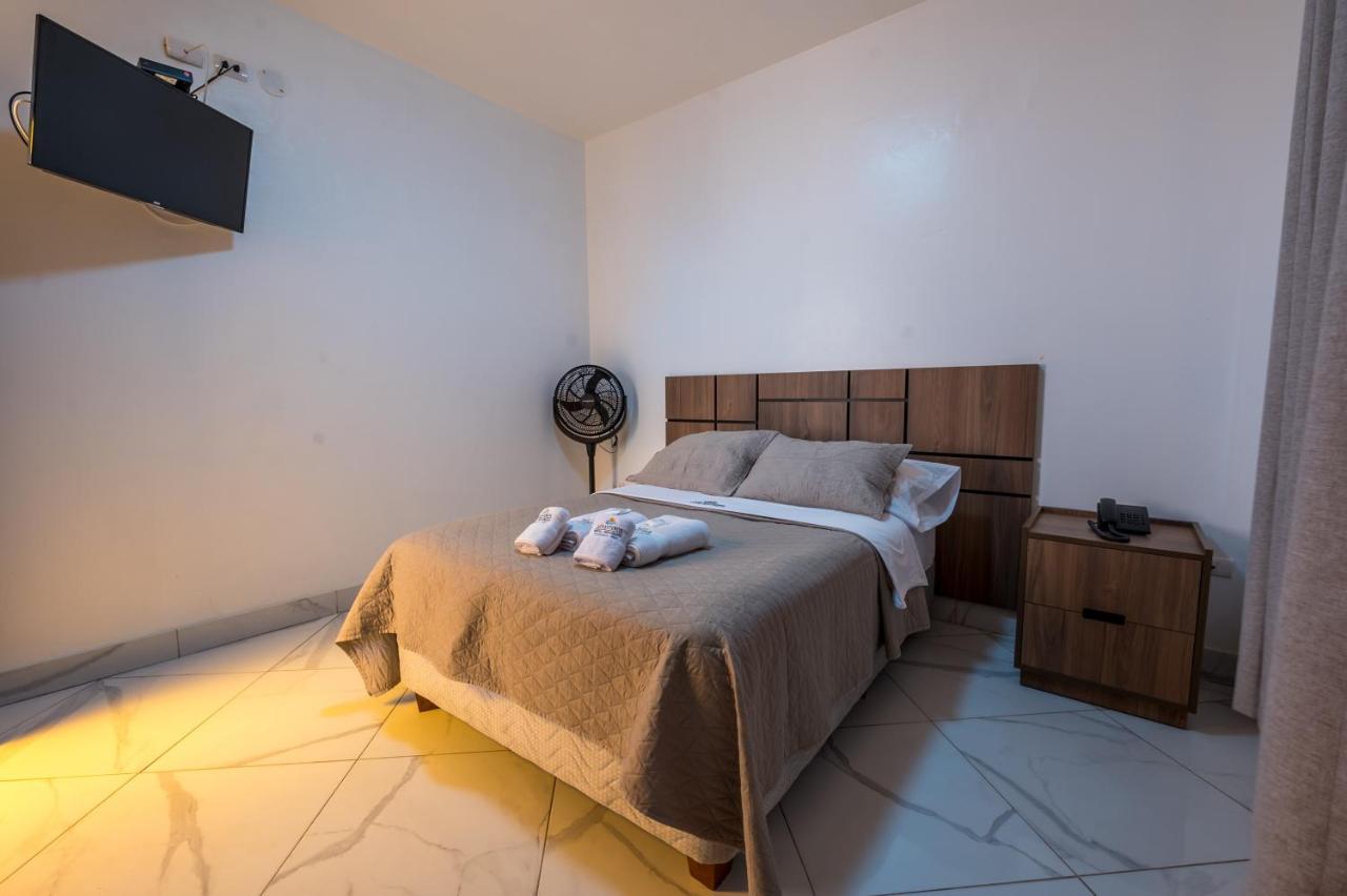 Los Esteros Hostal Huanchaco Exteriör bild