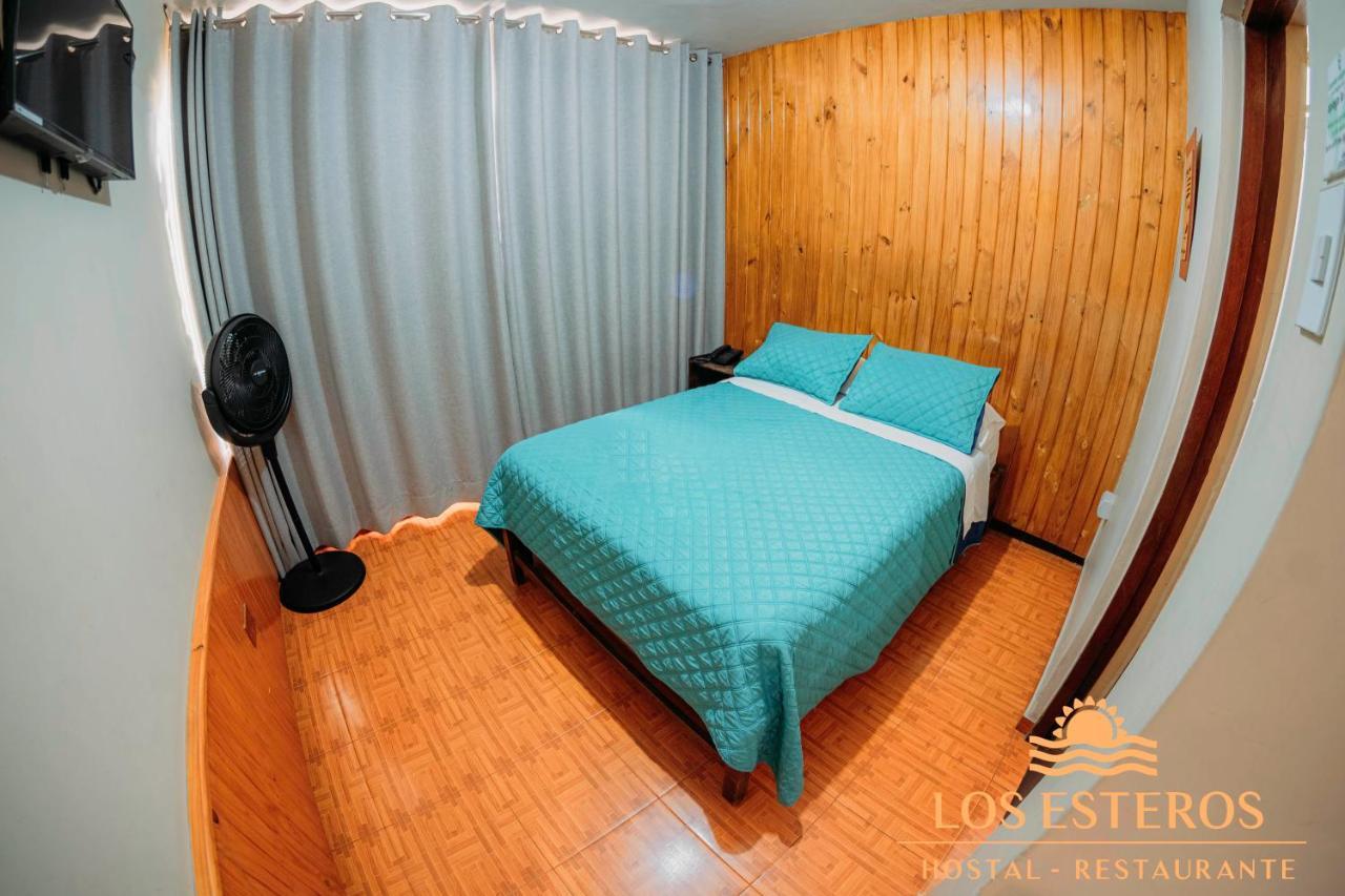 Los Esteros Hostal Huanchaco Exteriör bild