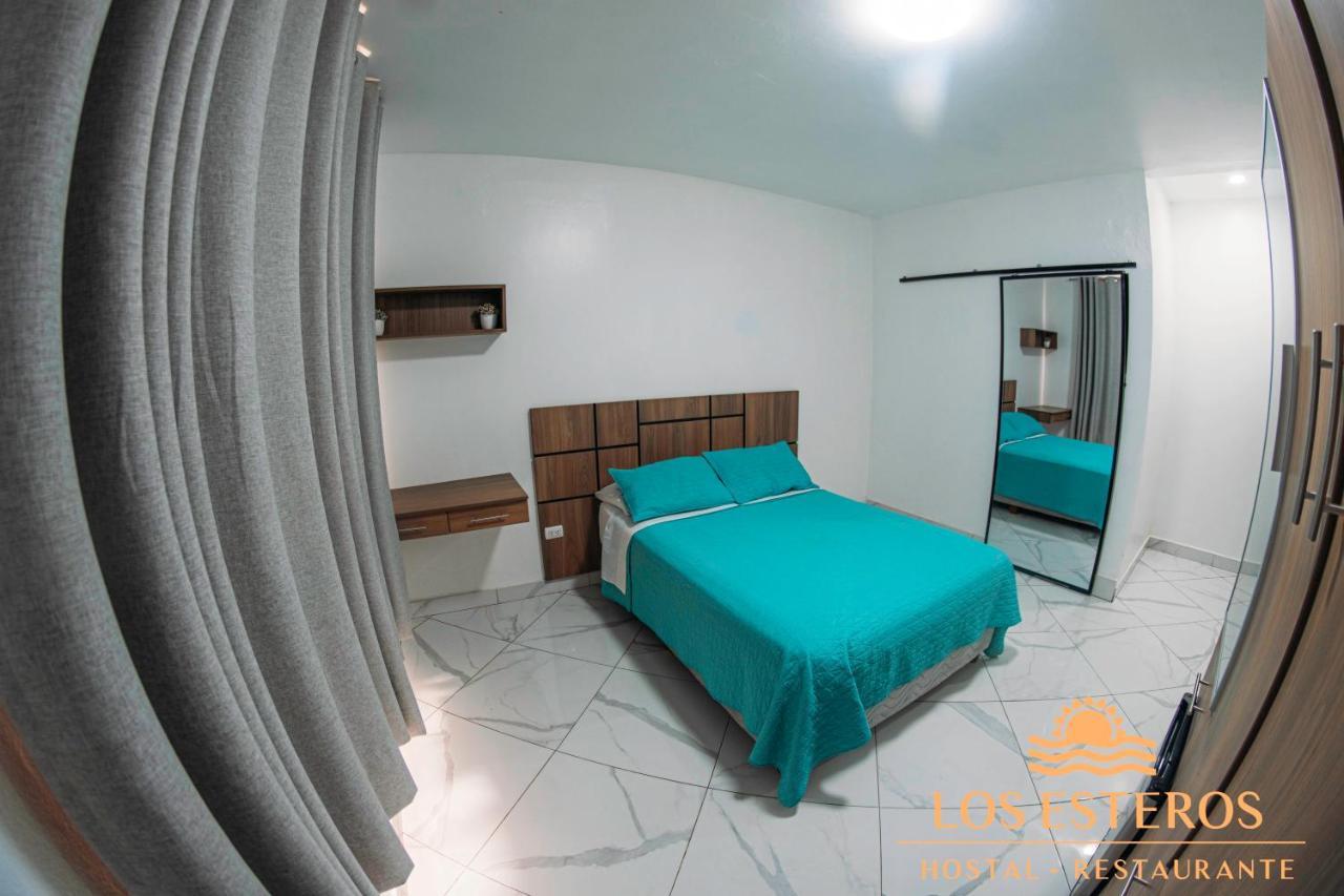 Los Esteros Hostal Huanchaco Exteriör bild